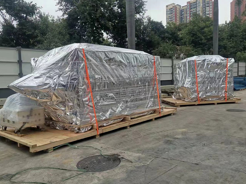 深圳沙井真(zhen)空木箱包裝現(xiàn)場