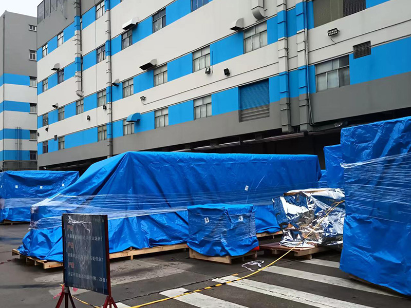 富士(shì)康真空(kōng)防雨搬(ban)遷木箱(xiāng)項目