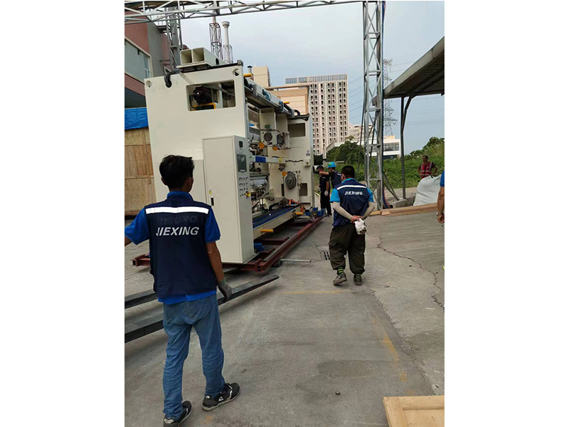 東莞某(mǒu)公司搬遷(qian)打包現場(chang)